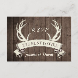 A Caça é sobre a RSVP de Casamento de Barnwood Rus