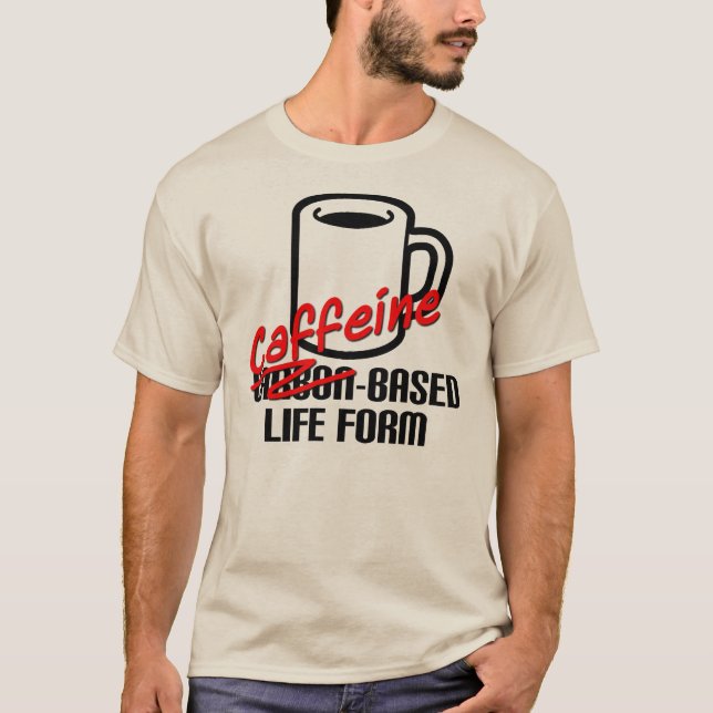 A cafeína baseou o t-shirt engraçado do café do (Frente)
