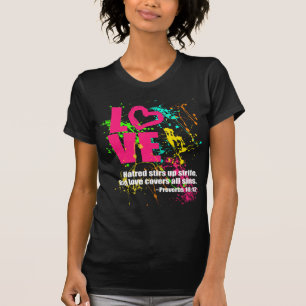 A camisa das mulheres cristãs das cores brilhante