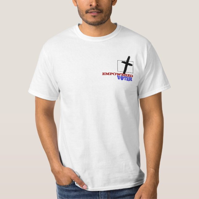 A camisa religiosa da liberdade T Pray e vota (Frente)