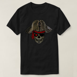 A Camiseta Caveira do Amor Pirata