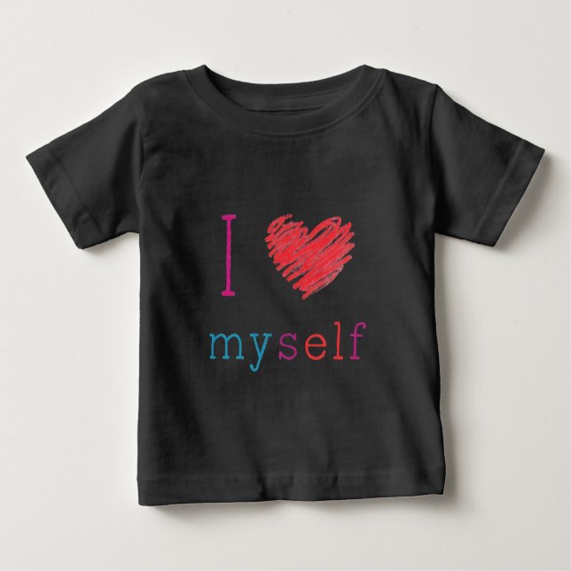 A camiseta do bebê diz "Eu me coração" (Frente)