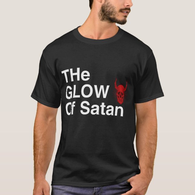 a camiseta o brilho de satanás (Frente)
