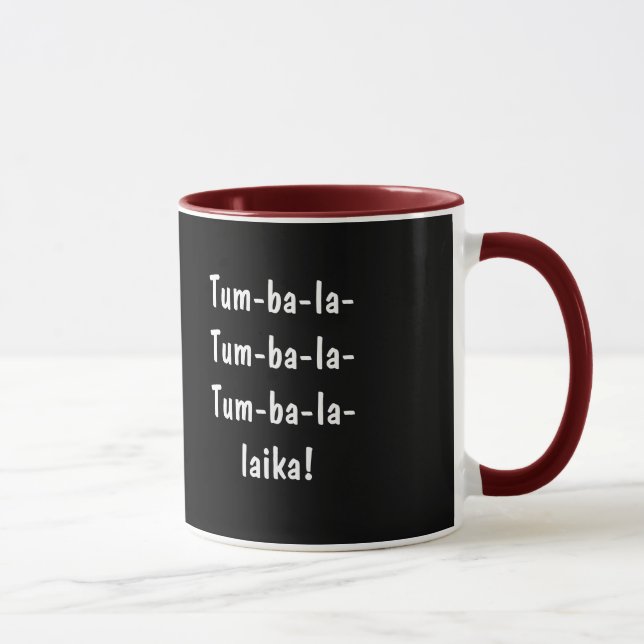 A canção nota a caneca de café do Balalaika (Direita)