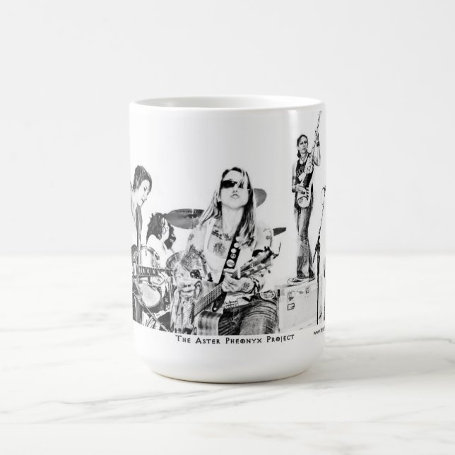 A caneca de café do projeto de Pheonyx do áster (Centro)