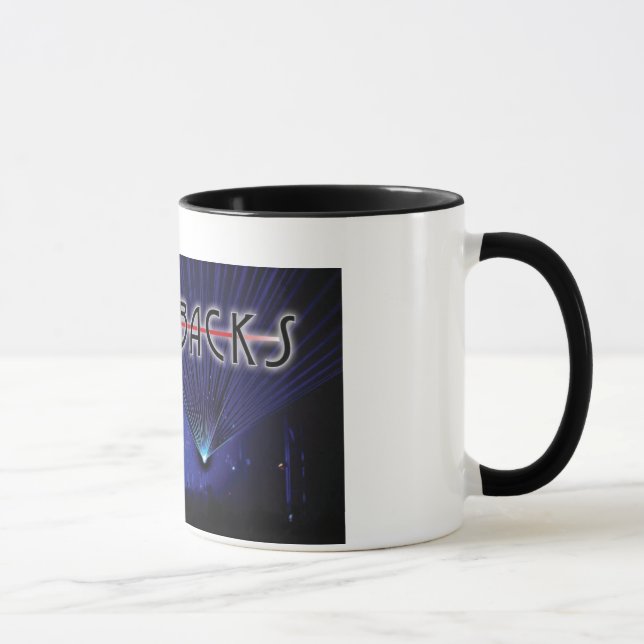 A caneca de café nova dos flashback (Direita)