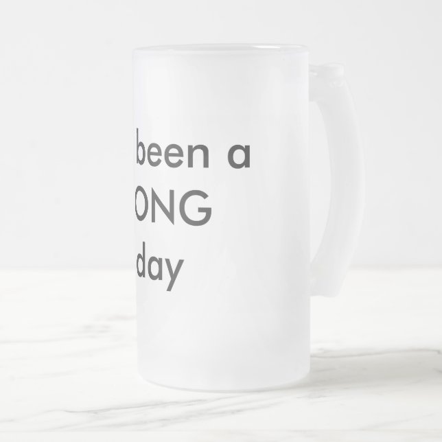 A Caneca de cerveja da cerveja foi um longo dia (Frente Esquerda)