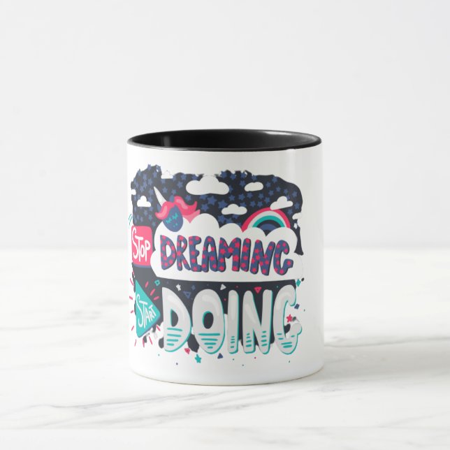 A Caneca de Citação Pare de Sonhar (Centro)