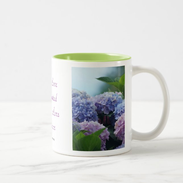 A caneca do Hydrangea BQT personaliza (Direita)