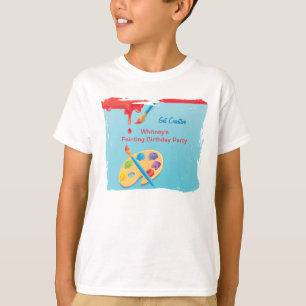 A classe de arte caçoa o t-shirt