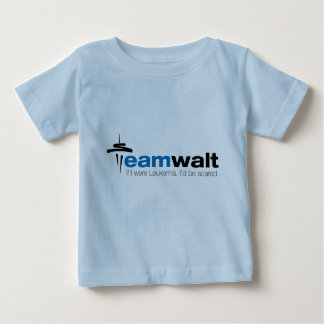 A equipe Walt caçoa o t-shirt
