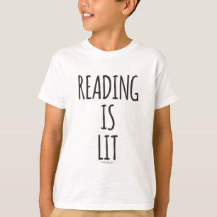 A leitura é t-shirt de ALEC do acampamento do Lit