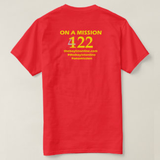 A linha t-shirt dos homens/rotulação amarela de