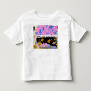 A Luz Começa Dentro – Camiseta Infantil Rosa e Dou