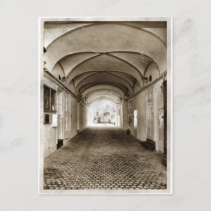 A luz no final do cartão postal do túnel