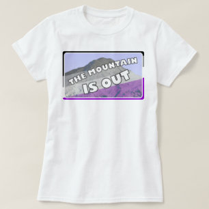 A montanha está para fora camisa assexuada