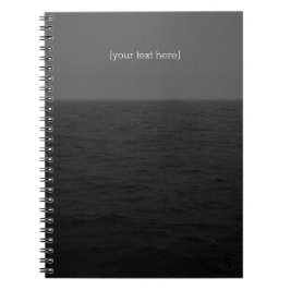 A obscuridade molha o caderno