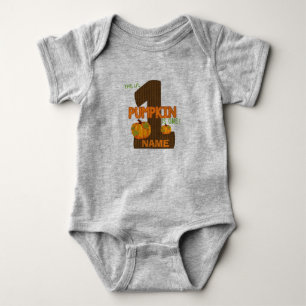 A primeira camisa de aniversário cai no meio do d