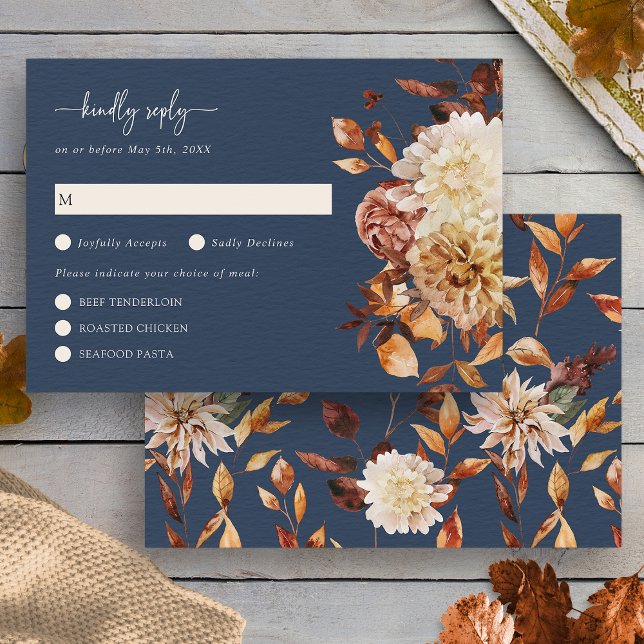 A queda do Marinho Elegante deixa placa RSVP Flora (Elegant Navy Blue Fall Leaves Floral RSVP Card by Painted Paperie
)