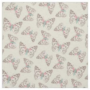 A senhora pintada cobriu o tecido das borboletas