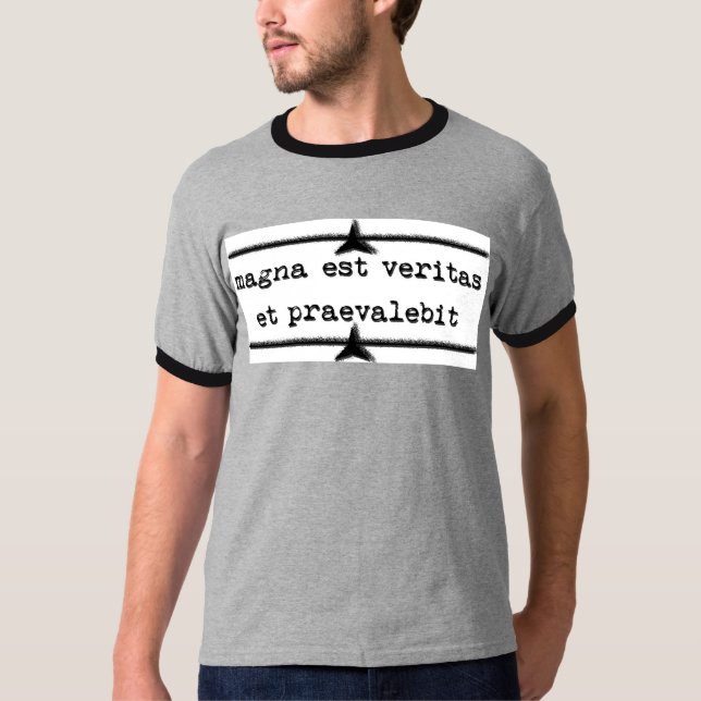 A verdade é t-shirt poderoso (Frente)