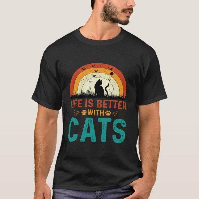 A Vida é Melhor Com Gatos – Camiseta de Amante de  (Frente)