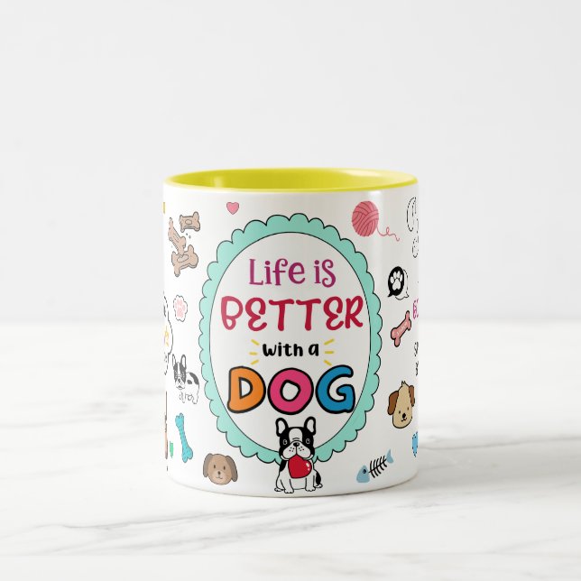 A vida é melhor com uma caneca de cachorro (Centro)