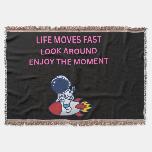 A Vida se Move Rápido Astronauta Foguete Cobertor  (Frente)