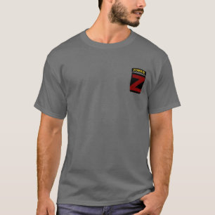 Aba do zombi da cor e t-shirt do remendo