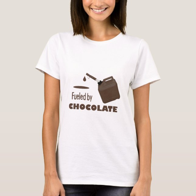 Abastecido pelo t-shirt do chocolate (Frente)