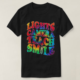 Acende Camera Ensina Smilha Professora T-Shirt lts