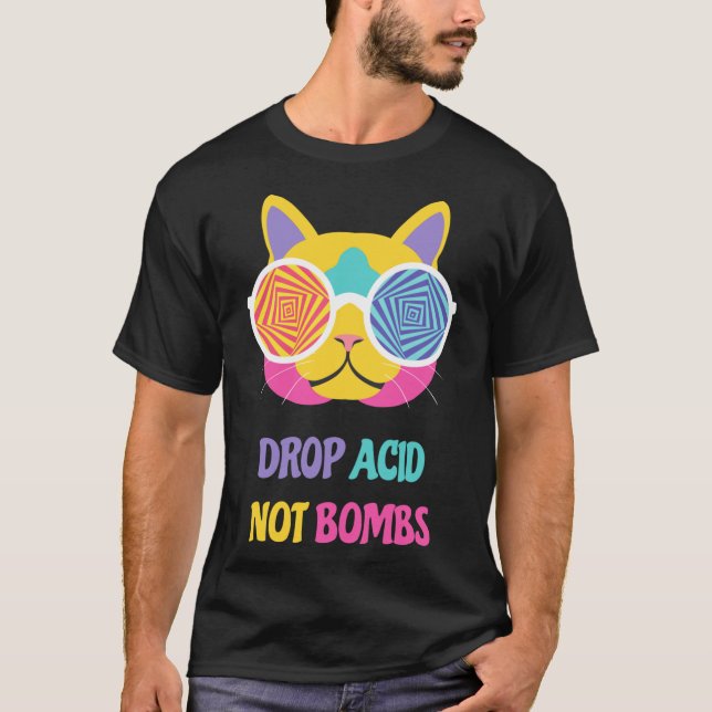 Acidez cúbica sem bombas clássicas de T-Shirt (Frente)