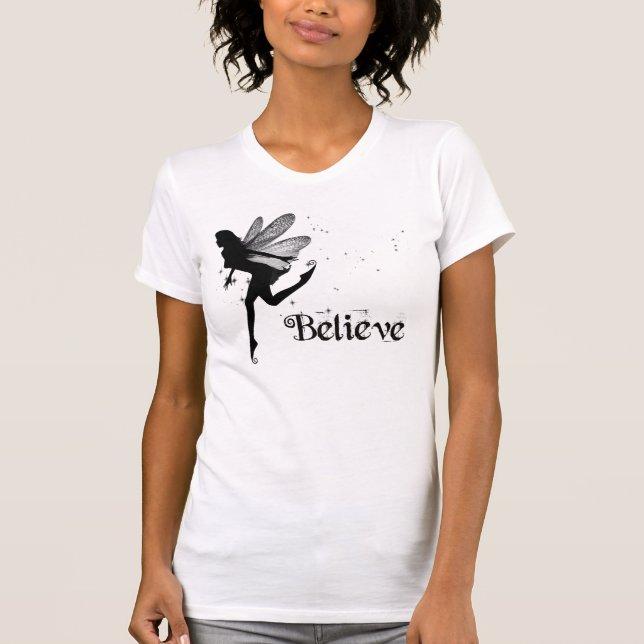 Acredite a camisa feericamente (Frente)