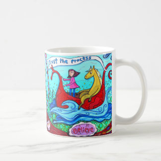 Acredite + Confie a caneca de café do processo