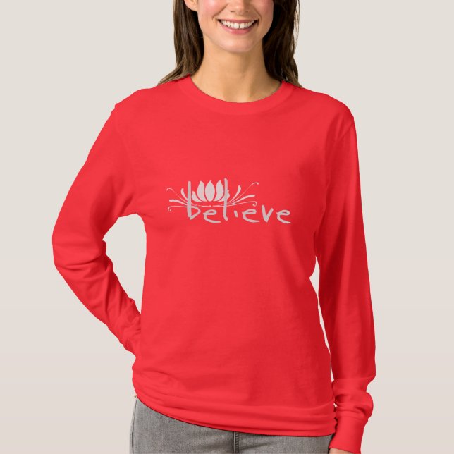 Acredite o t-shirt das mulheres (Frente)