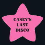 Adesito Estrela A Última Festa de Solteira de Cowgirl Disco Dela<br><div class="desc">Celebre as noivas a serem com estilo com esses adesivos divertidos. As estrelas rosa estão prontas para serem personalizadas com seu texto em letras de estêncil preto negrito. Elas se coordenam com outros itens da minha coleção de festa de solteira de cowgirls disco.</div>
