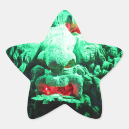 Adesito Estrela Cara Assustadora Mascarada na Rocha