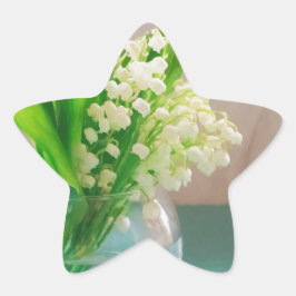 Adesito Estrela Lily of the valley in vase