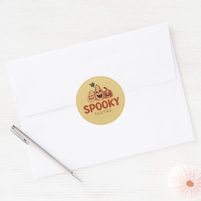 Adesivo 3 Pumpkins Spooky Season Halloween Round Sticker (Envelope)