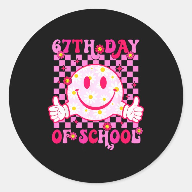 Adesivo 67th Day Of School Vibes 67 Meme Cute Smile Face T (Frente)