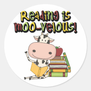 Adesivo A leitura é MOO-velous
