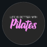 Adesivo a vida é melhor com os pilates<br><div class="desc">Um excelente de pilates para todos os entusiastas de pilates. Para todos que gostam de Pilates e que têm Pilates como um hobbyor,  o treinador Pilates é um presente perfeito para Pilates.</div>