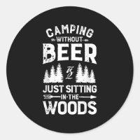 Acampamento Sem Cerveja Está Sentado Na Floresta