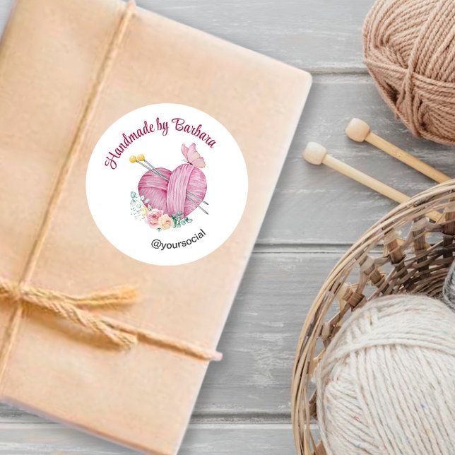 Adesivo Agulhas de tricô de corações em Yarn (Criador carregado)