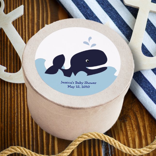 Adesivo AHOY MATE Blue Whale Favkers Personalizados (Ahoy Mate Navy Blue Whale Baby Shower Favor Sticker)