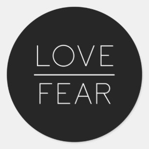 Adesivo Amor Sobre Medo