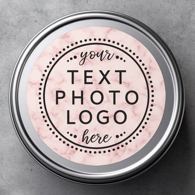 Adesivo Ângulo cor-de-rosa pincelado, adicionar fotografia (Round sticker with your custom logo, photo or graphic on a blush pink marble background)