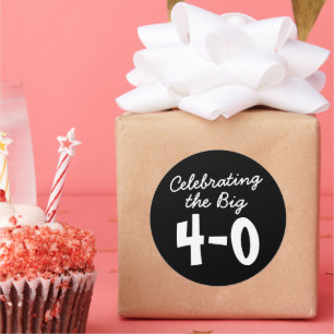 Adesivo aniversário de 40 anos celebrando os grandes ades