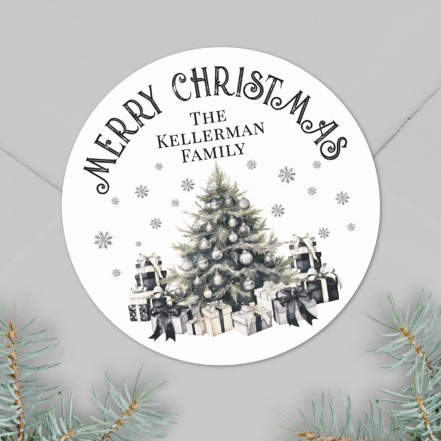 Adesivo Árvore de Natal Elegante Branca Negra (Black White Elegant Christmas Tree Classic Round Sticker)