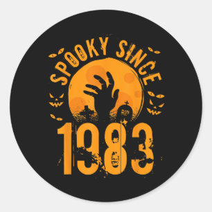 Adesivo Assustador Desde 1983 Presentes de Halloween Anive